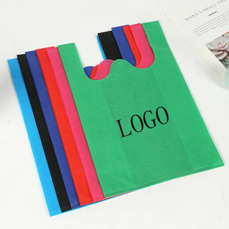 Wholesale Free Samples Eco Friendly Biodegradable Non Woven Vest Bag T-shirt Shopping Packing Bags Non Woven Shopping Bag