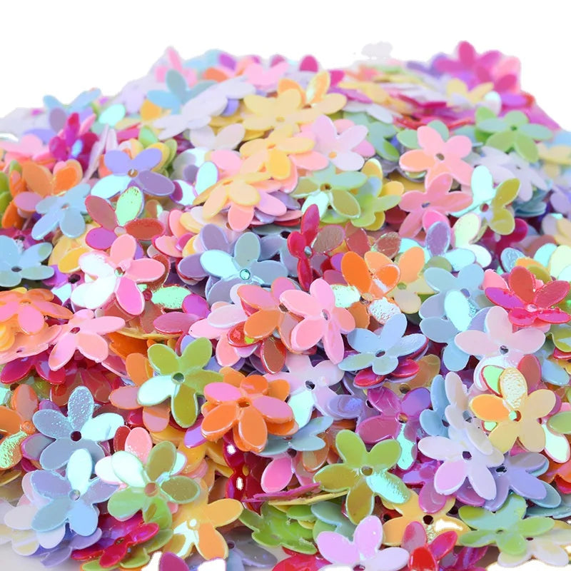 10mm Diy Garment Jewelry Accessories 5 Pedals Leaf Sequins Bulk Package Loose Spangle Confetti Concave Pvc Holographic Sequins
