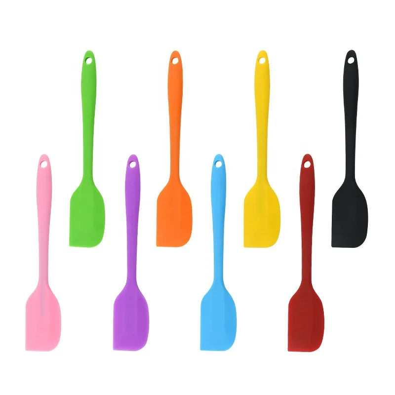 Food Graded Heat Resistant Colorful 8 Inch Cake Baking Pastry Tools Spatula Silicone
