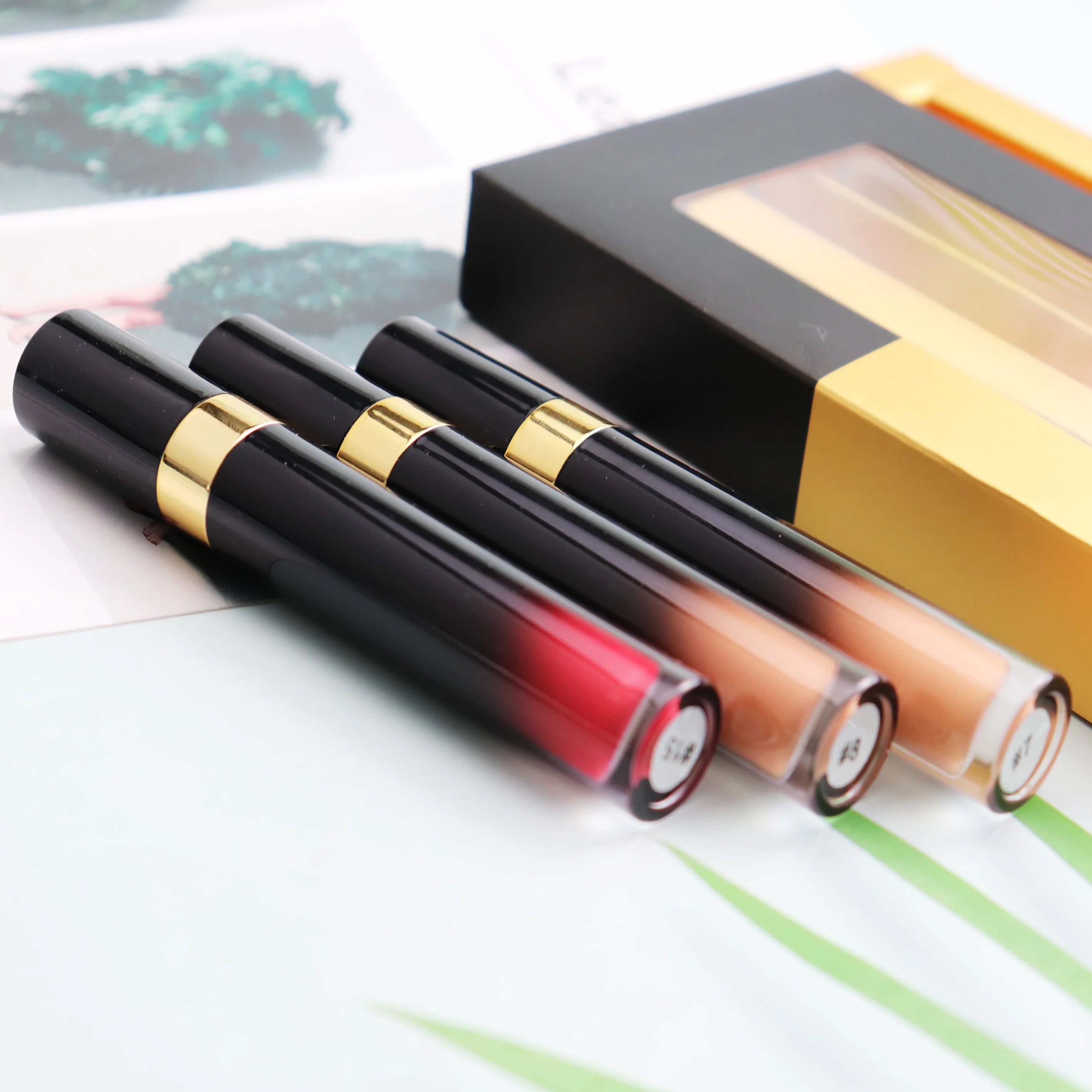 Wholesale Customize Logo Tube More 15 Shades Vegan Makeup Luxury Nude Waterproof Lipgloss Vendor Lip Gloss Liquid Lipstick