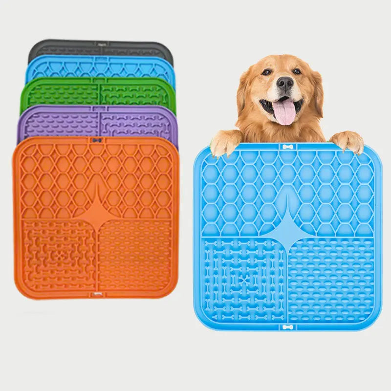 Best-Selling Pet Licking Pad Silicone Pet Slow Food Tableware Bowl Suction Cup Dog Licking Pad Slow Food Anti-Choking Pad