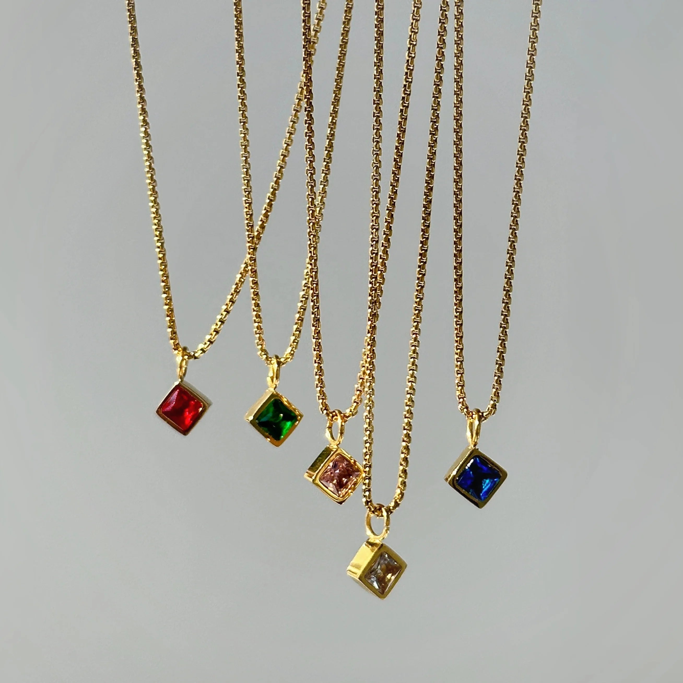 Dazan New 18k Gold Plated Tarnish Free Stainless Steel Minimalist Cute INS Elegant Noble Green Zircon Pendant Box Necklace