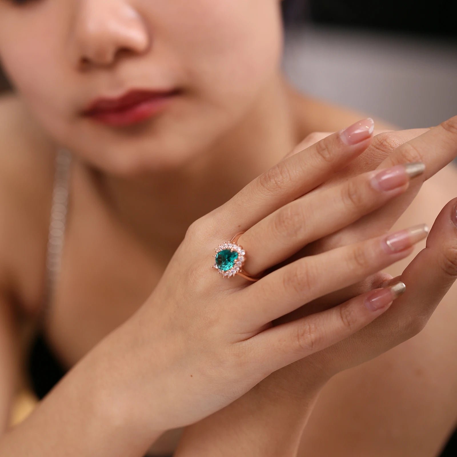 OL0944 Abiding Jewelry Manufacture Pear Cut Green Emerald Minimalist Gold Plated 925 Sterling Silver Halo Big Size Finger Rings
