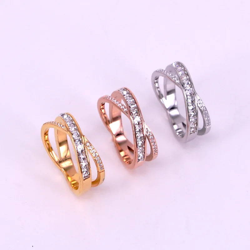 Fashion Female Antique Cross White Cubic Zircon Zirconia Anniversary Design Durability Engagement Eternity Wave Ring for Women