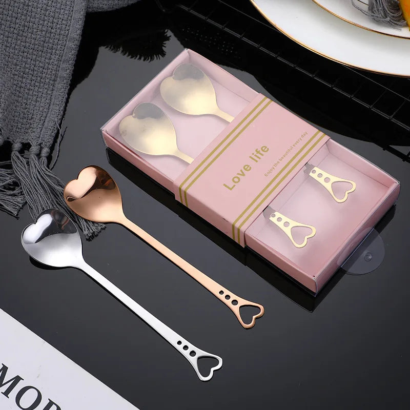 Creative 18/8 Stainless Steel Heart Shaped Spoon Hollow Handle Coffee Spoon Wedding Gold Gift Spoon