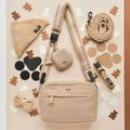 2025 Custom Luxury Dog Walking Tote Bag Teddy Bag with Zipper Closure Straps Square Shape Training Treat Pouch for Pet Supplies