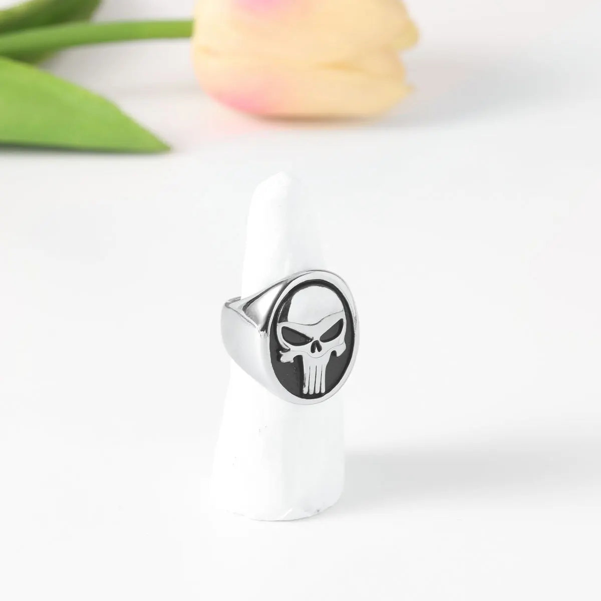 European and American Skull Head Ring Male Personality Retro Exaggerated Titanium Steel Jewelry Stainless Steel Ghost Head Ring