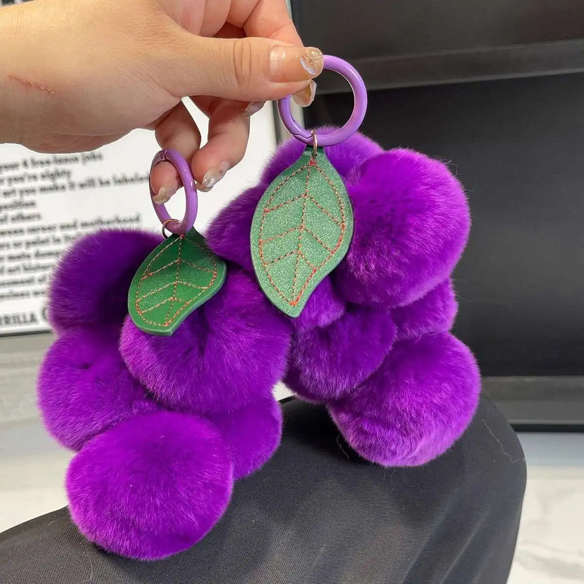 Lovely Fruit Grape Plush Keychain Toys Fluffy Pom Pom Keychain Rex Rabbit Fur Pompom Key Chain Car Keyring Bag Pendant Accessory