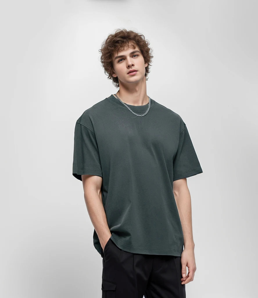 Unisex 220g Custom T-Shirt 100% Cotton Plain Streetwear Oversized Design with Drop Shoulders for Men and Women