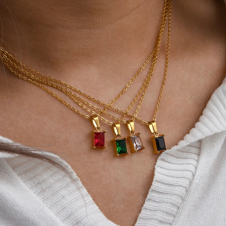 G4851 Wholesale PVD 18K Gold Plated Stainless Steel Necklace Colorful Red White Black Red Square Zircon Pendant Necklaces