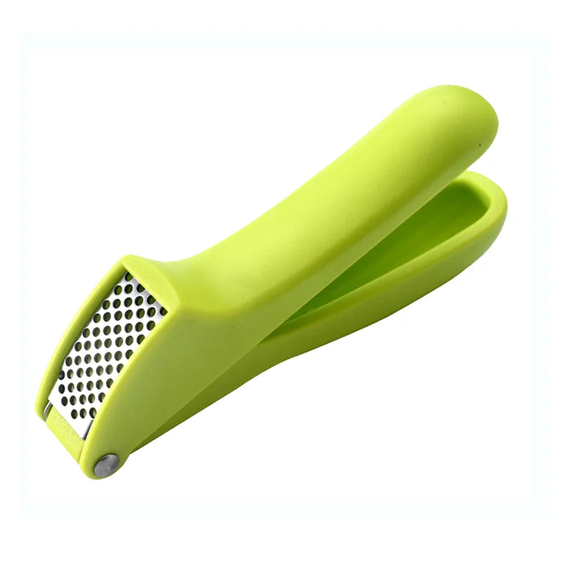 Good Quality  Stainless Steel Kitchen Accessories Ginger  Chopper Garlic Press with Plastic Handle