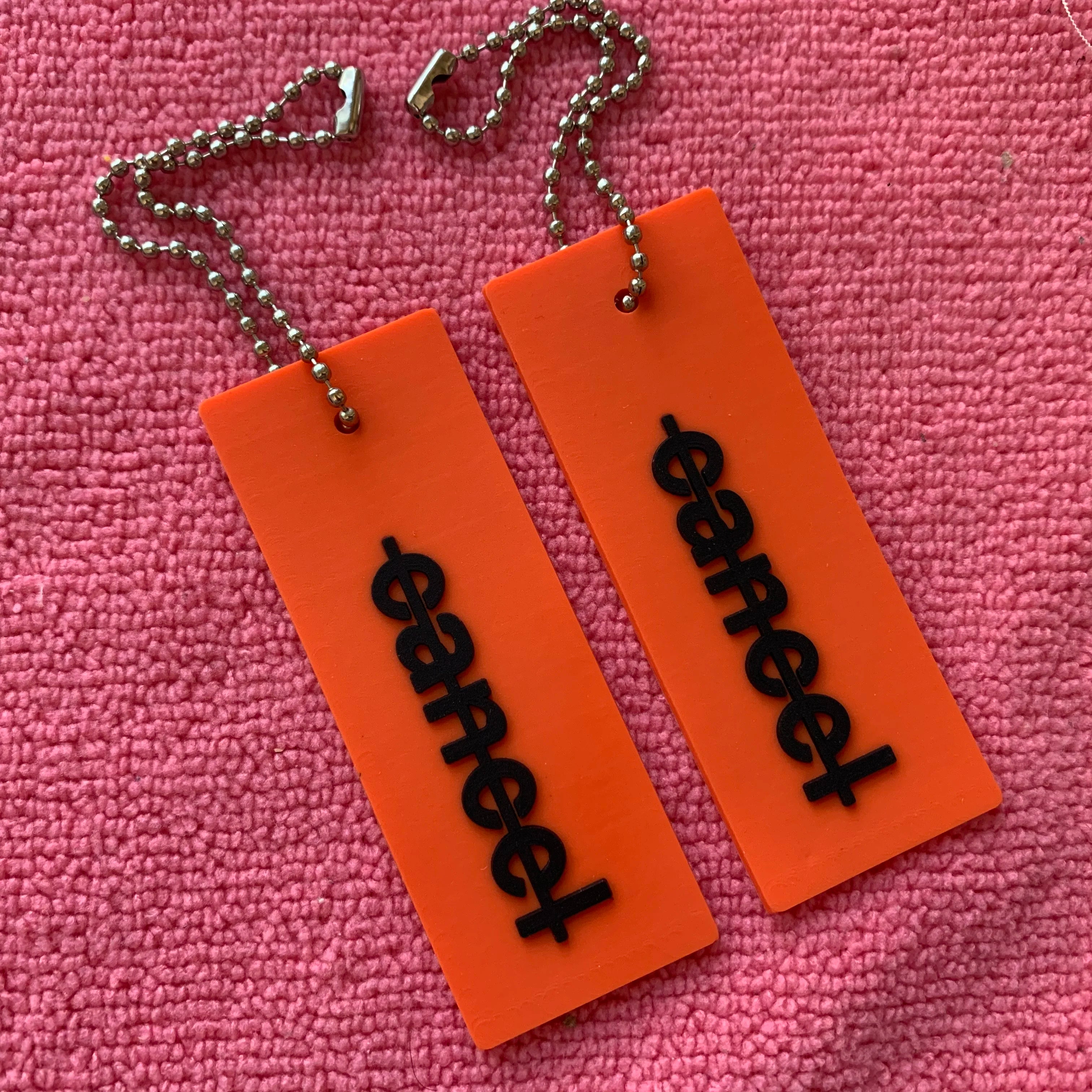 Orange Color Flexible Plastic Rubber Hangtagfree Design 3D logo Silicone Rubber Hangtag