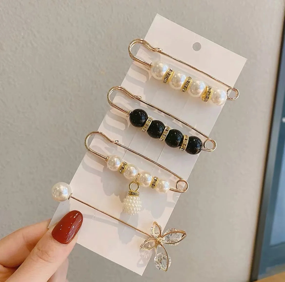 JC Crystal Fashion Brooch Set Beads Clothing Brooches for Women Pearl Lapel Pin Dress Pants Pearl Brooch Pin