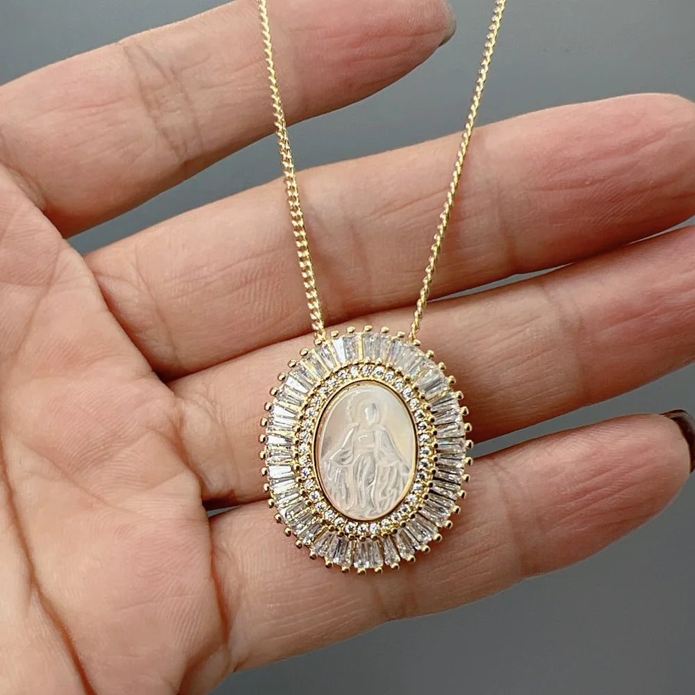 Shiny Zircon Crystal Sea Shell Medal Pendant Luxury Religious Virgin Mary Necklace for Women Prayer Memorial Jewelry Wholesale