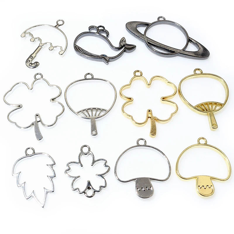 10pcs Geometric Hollow Metal UV Resin Craft Blank Frame Bezel Epoxy Pendant Tray for DIY Jewelry Necklace Making Accessories