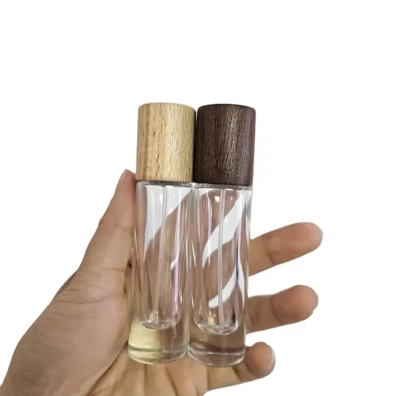 Mini Portable 10ml Parfum Glass Bottle 15mm Crimp Neck Perfume Spray Bottle With Wooden Cap
