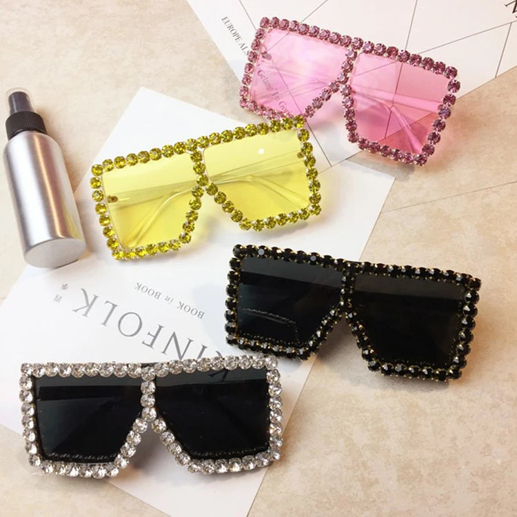 Wholesale Women Custom Glasses Frame Bling Oversized Big Shaped Square Diamond Sunglasses 2026