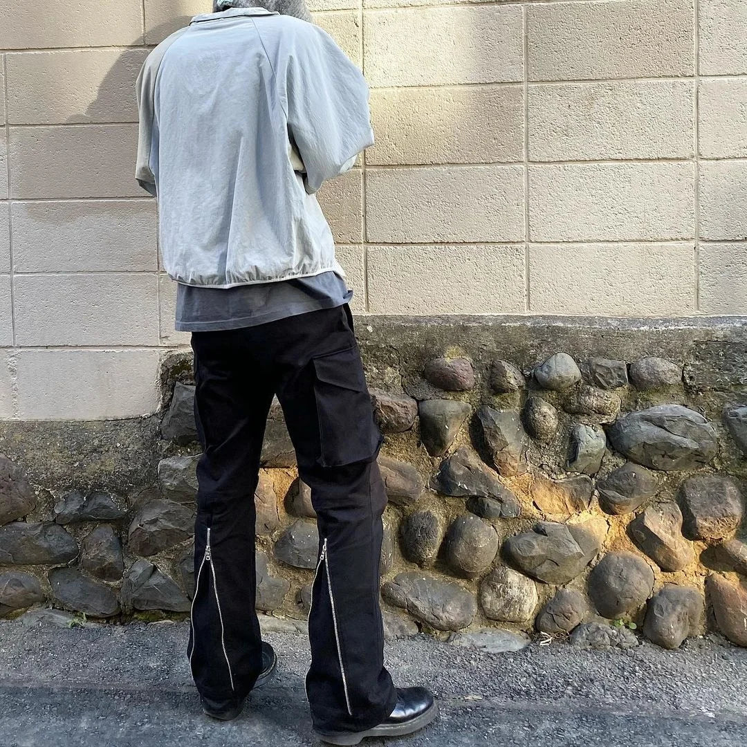 Custom Label Trousers for Men Drop Ship  Men Streetwear Stock Zipper Big Cargo Pocket Flare Trousers Pants