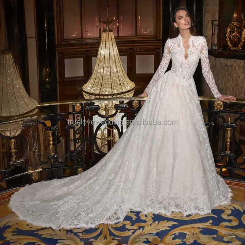 New Arrival Bridal Gown Elegant Lace Long Sleeve V-neck Extended Detachable Train Wedding Dress