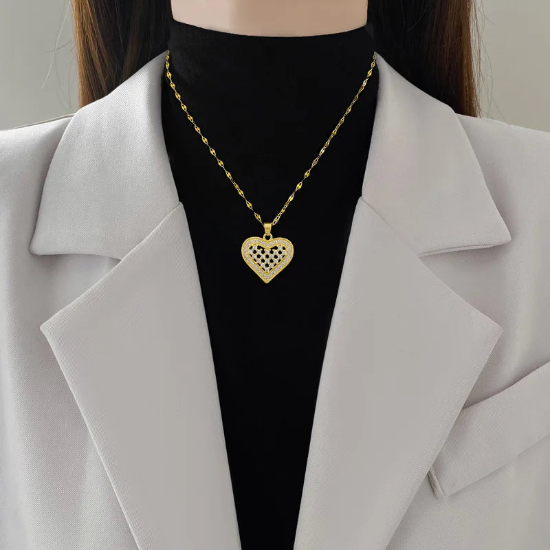 Trendy 18K Gold Plated Stainless Steel Crystal Full Diamond Hollow Love Heart Pendant Necklace Jewelry for Women Girls