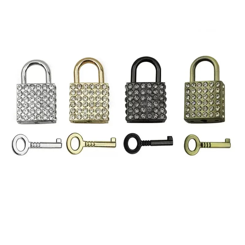 Stock Supply Good Quality 37 X 23mm Diamond Decorative Metal Bag square Padlock