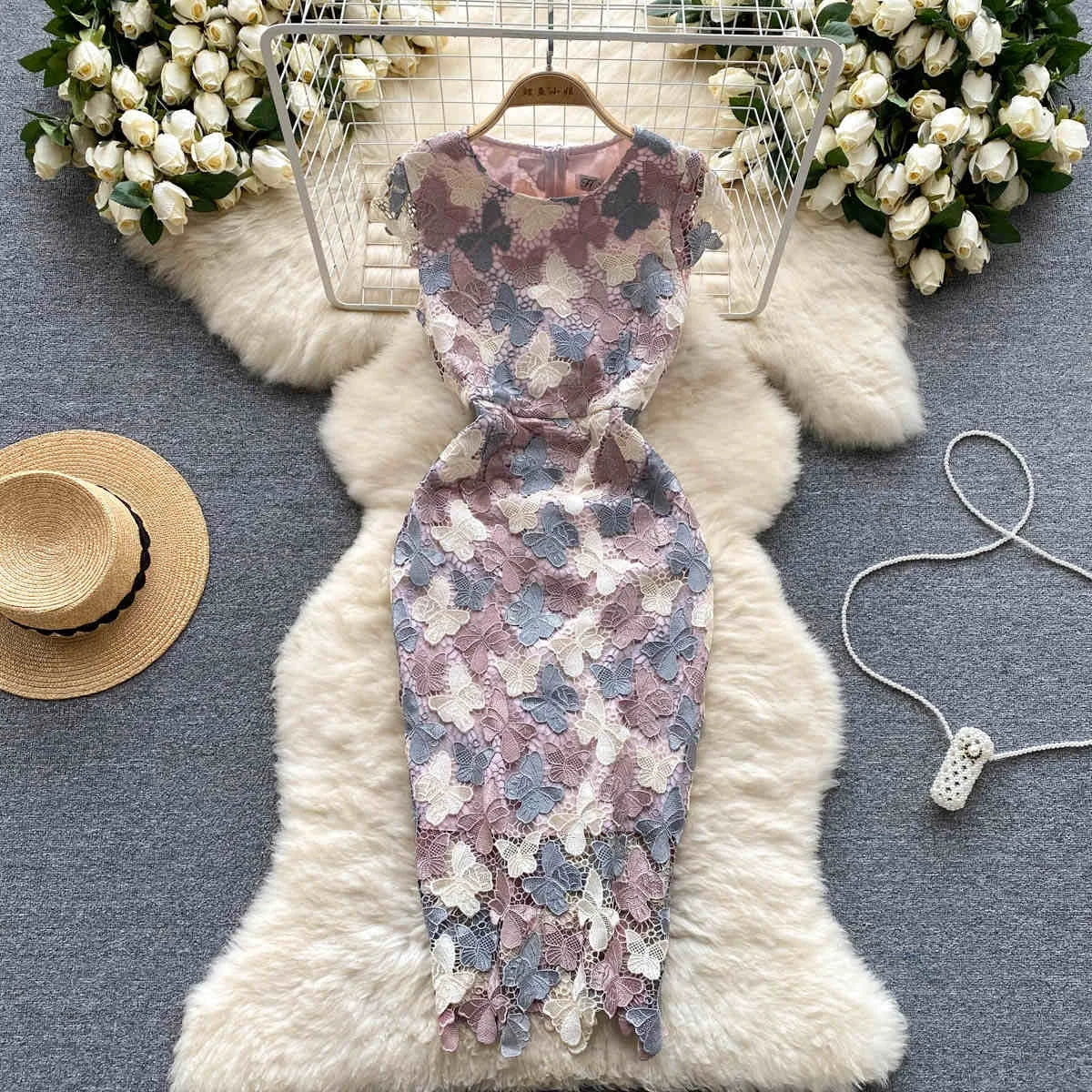 2024 Wholesale Casual Elegant Hollow Out Summer Lace Body Dress Women