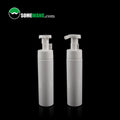 225ml Plastic Empty White PET Pump Bottle with 42mm PP Foam Pump and Clasp for Facial Cleaning