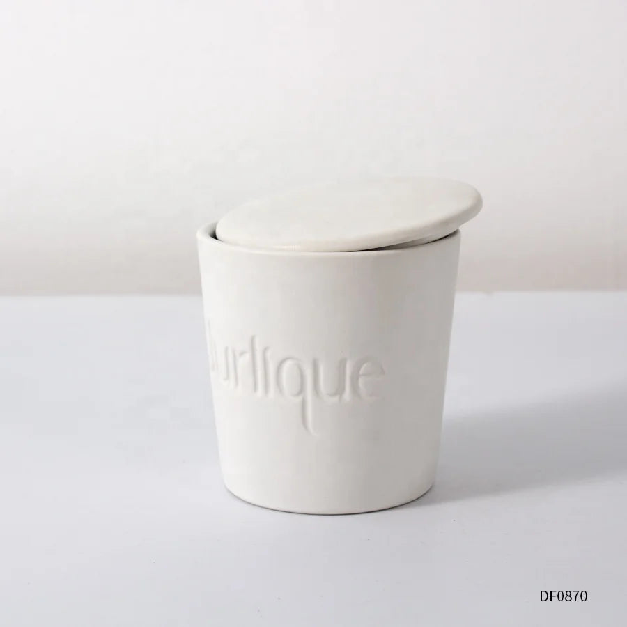 Custom Embossed logo Soy Wax Candle Holder Matte White Empty Ceramic Candle Jars with Lid