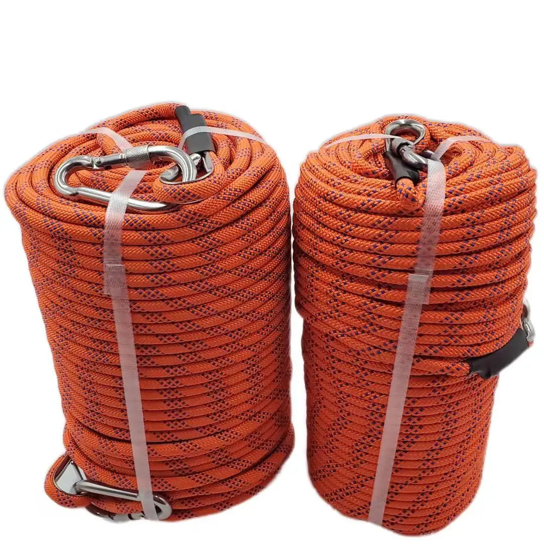 Diameter 10mm  Length 100meters  Loop Carabiners at Ends Customized  Pulling Climbing Polyester Rope