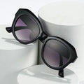 New Arrivals Ladies Oversize Cat Eye Women Sunglasses 2025 Cateye Sunglasses Women Sunglasses Custom logo Special Frame Design