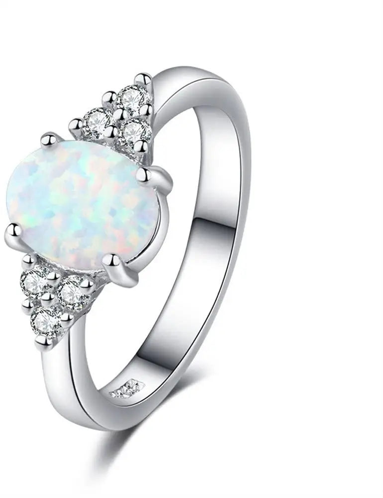 White Opal Ring Round Shape Luxurious Rings for Women Bohemian Retro Vintage Jewelry Women's Infinity Crystal Jewelry Victorian