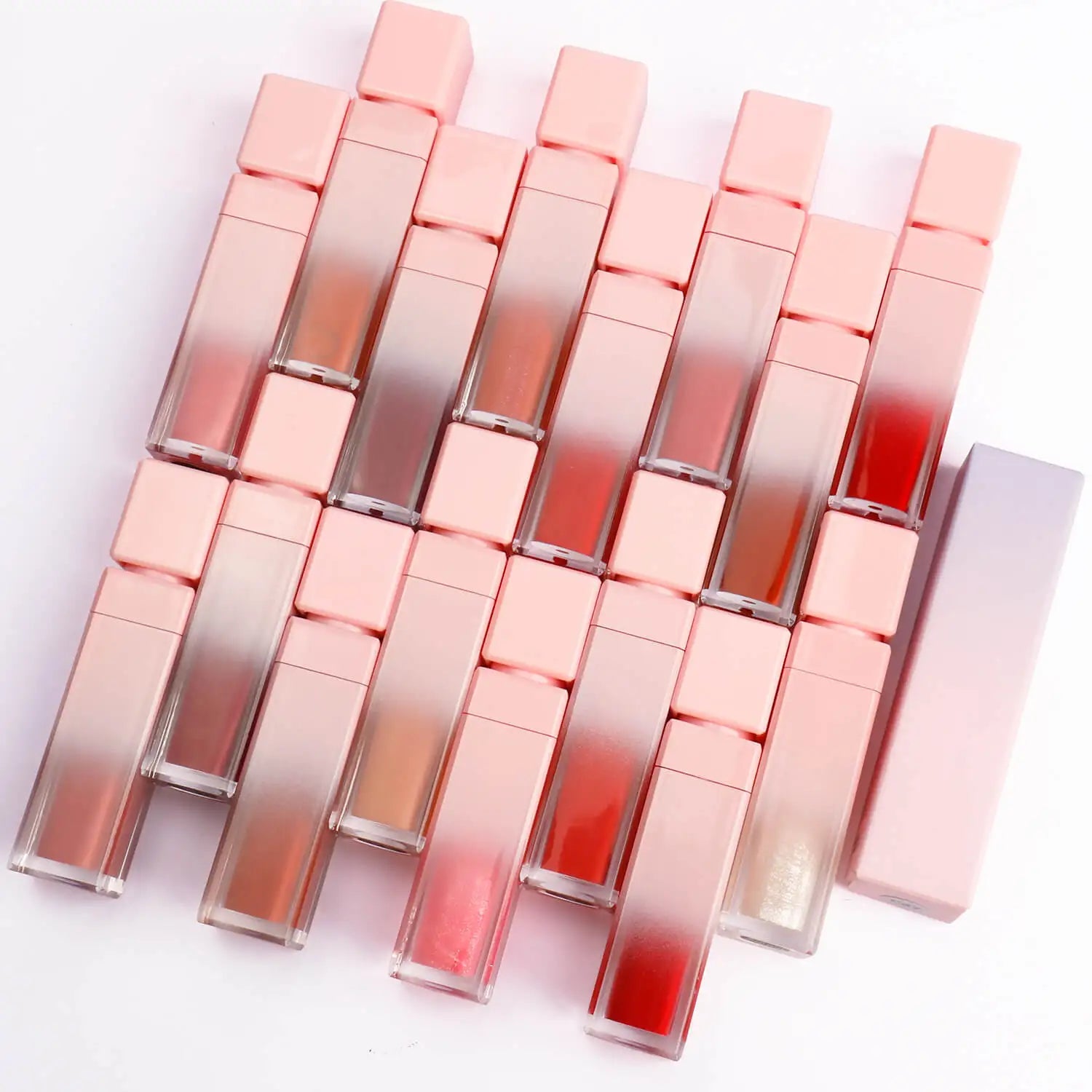 Vegan Wholesale Lipgloss Vendor  Matte Glitter Lipgloss Lip Plumper Gloss Private Label Chapstick