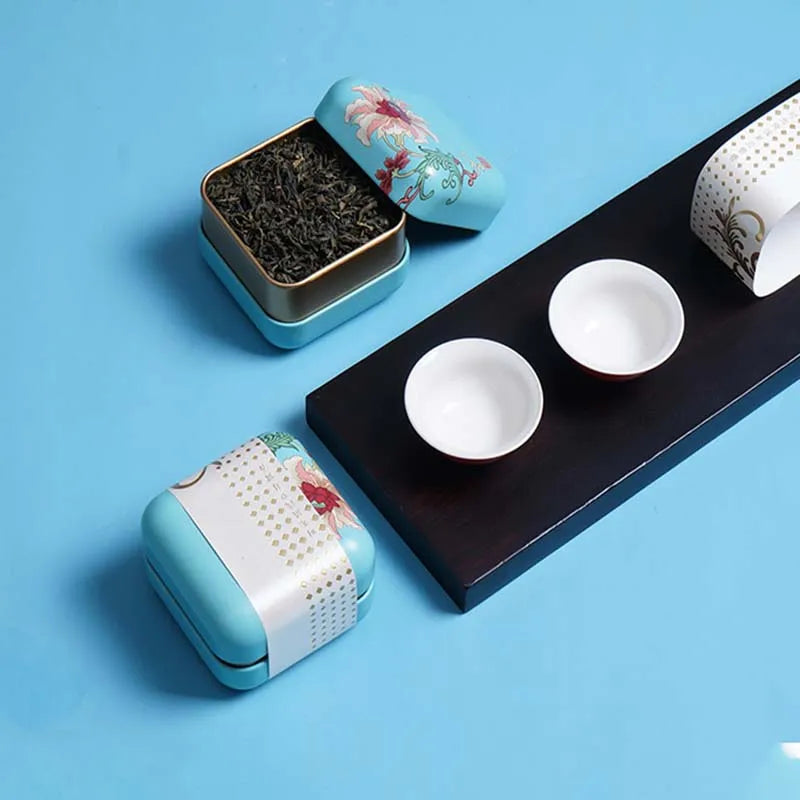 Wholesale 50g Square Shape Tea Box Unique Red White Design Tinplate Container Paper Sleeve for Tea Cake Candy Packaging Food