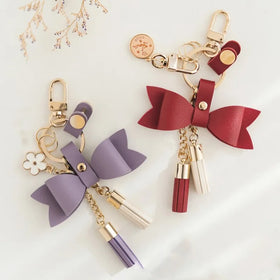 Handmade PU Leather Bow Love Keychain Tassel Bag Keychain for Women Fashionable Key Chain Accessory