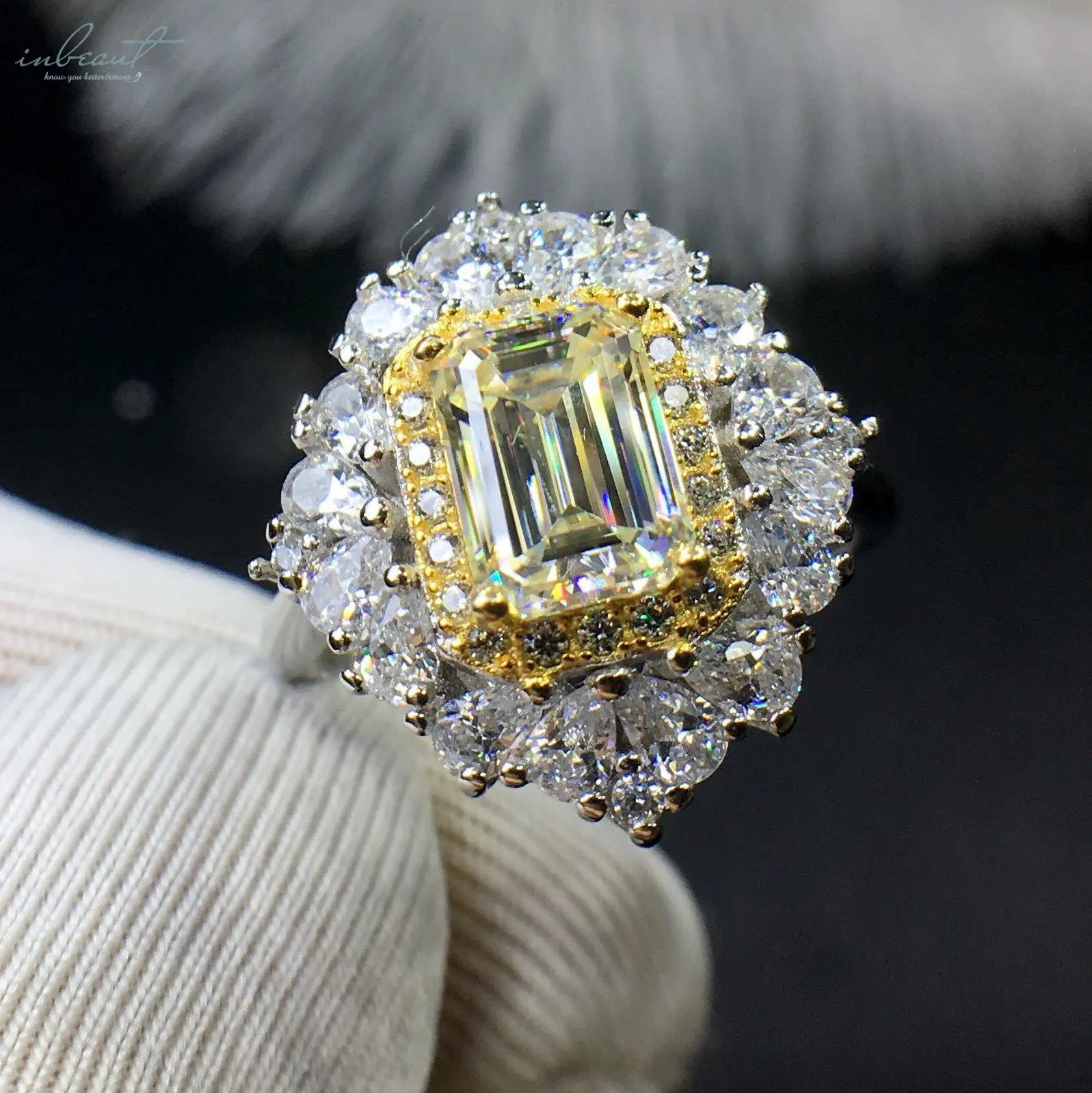 Silver 925 Original 1 Carat Brilliant Emerald Cut Diamond Test Past D Color Moissanite Flower Ring for Wedding Fine Jewelry