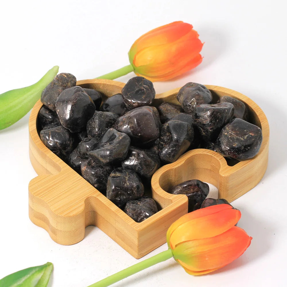 Hot Sales Bluk Natural Garnet Raw Crystal Healing Stone Garnet Raw Rough for Home Decoration