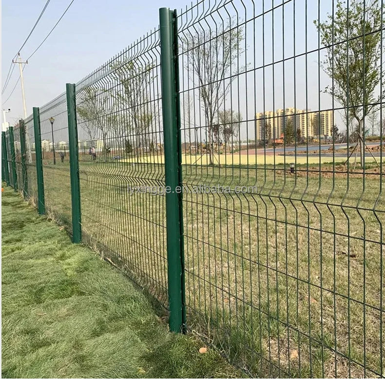 XG Home Outdoor Decorative 3D Curved Welded Wire Mesh Security Fence Easily Assembled Highway & Garden PVC Fence 3D Modeling