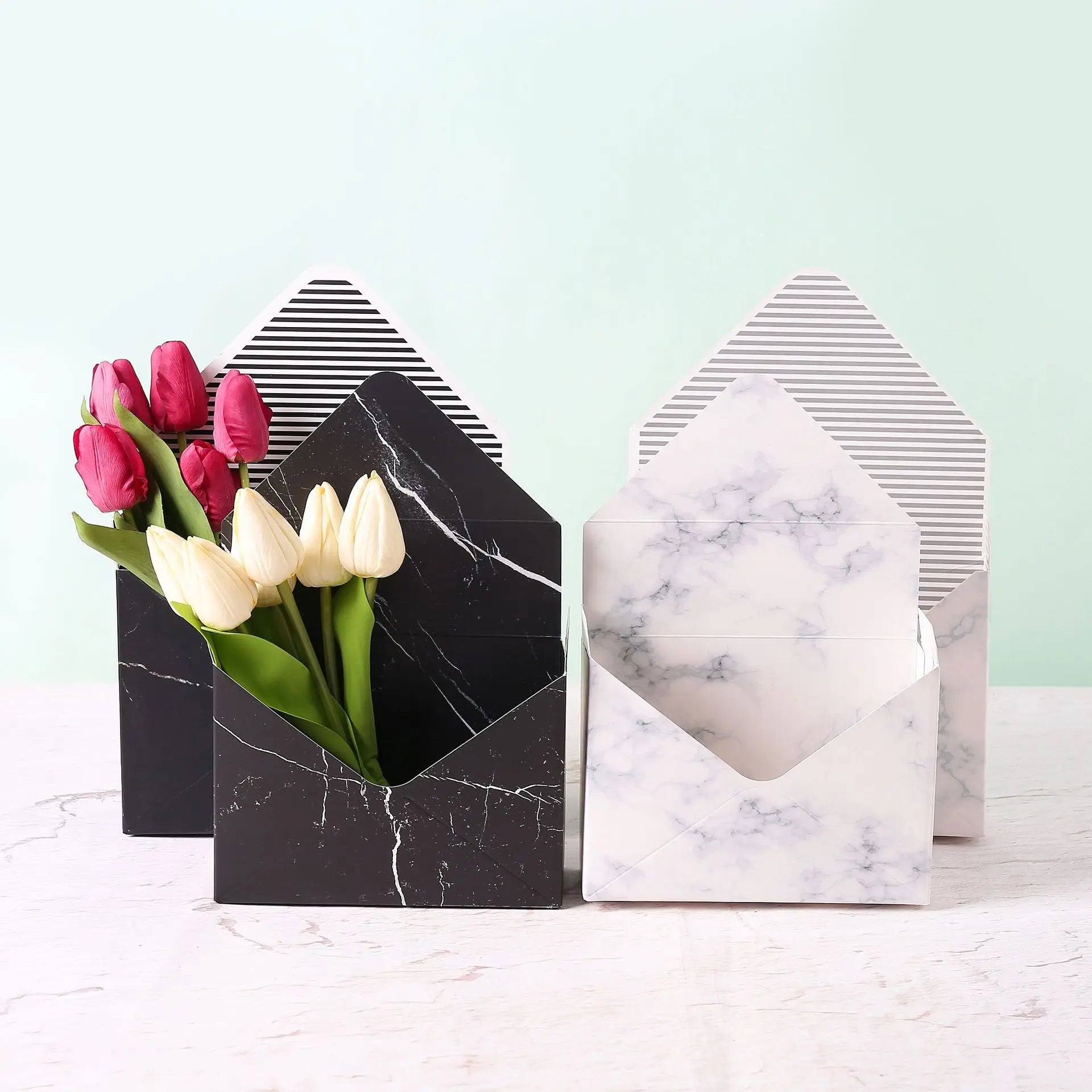 Yiwu Manufacturers Paper Material Retails Folding Pack Envelopes Wholesale Cardboard Envelope Flower Bouquet Boxes for Birthday