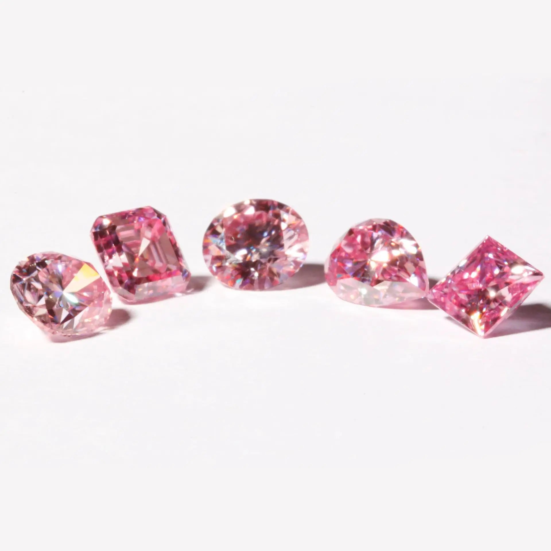 Wholesale Price Moissanite Diamond Heart Round Radiant Pink Color GRA Certificate Loose Moissanite Stone