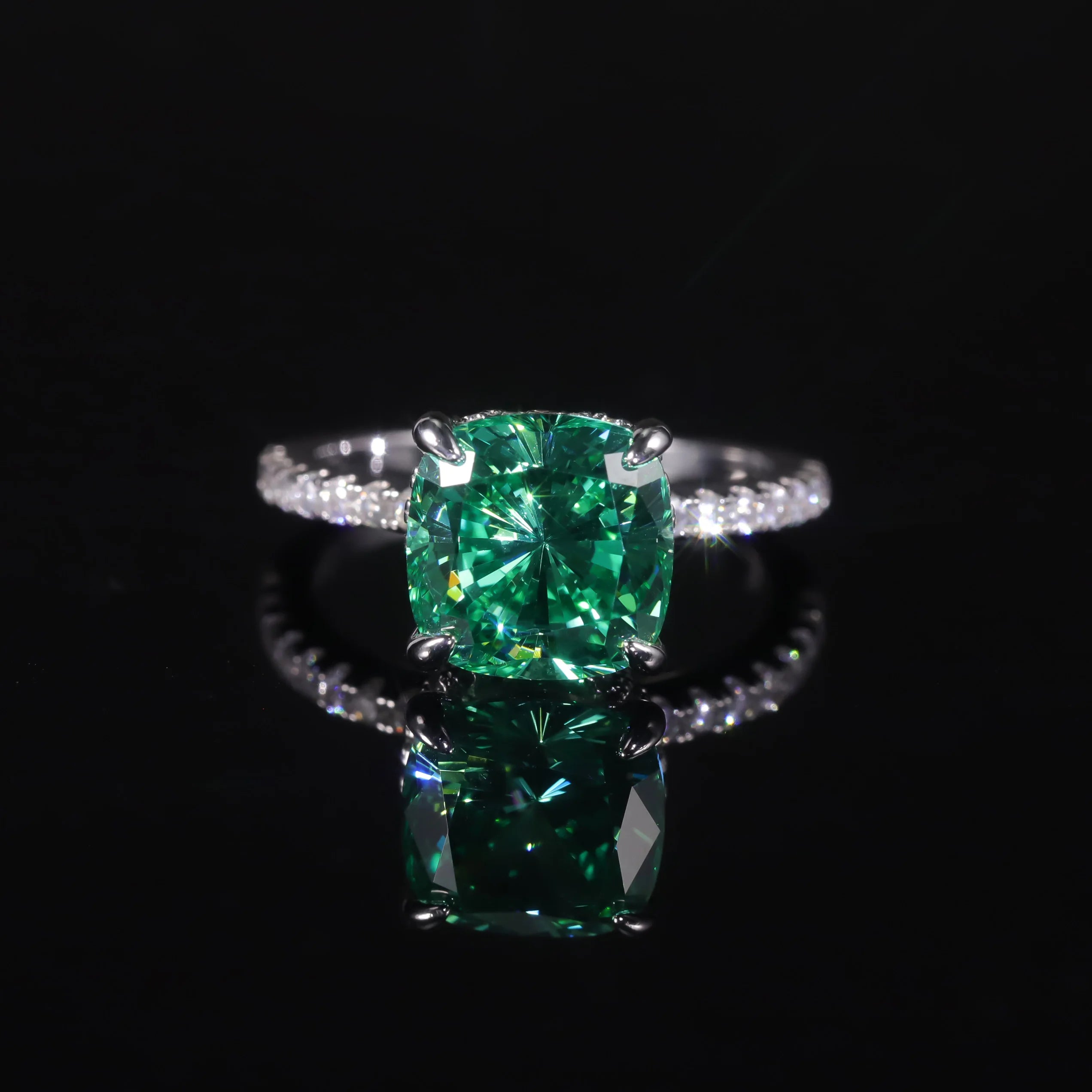 AR053 Modern Jewelry 9*9mm Cushion Cut Paraiba Green CZ Moissanite Diamond Rhodium Plated Crushed Ice Sterling Silver Ring