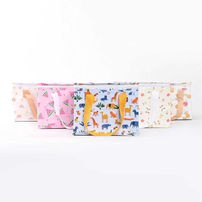 Large Laminated PP Woven Insulated Cooler Bag Zipper Reusable Tote Bag Cartoon Pattern Custom Logo Promotional Wholesale
