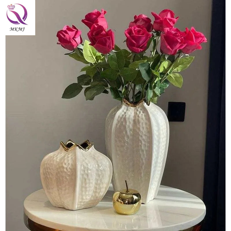 Electroplating Creative Golden Ceramic Open Vase Hotel Restaurant Model Room Wedding Living Room Tea Table Onion Vase Ornaments