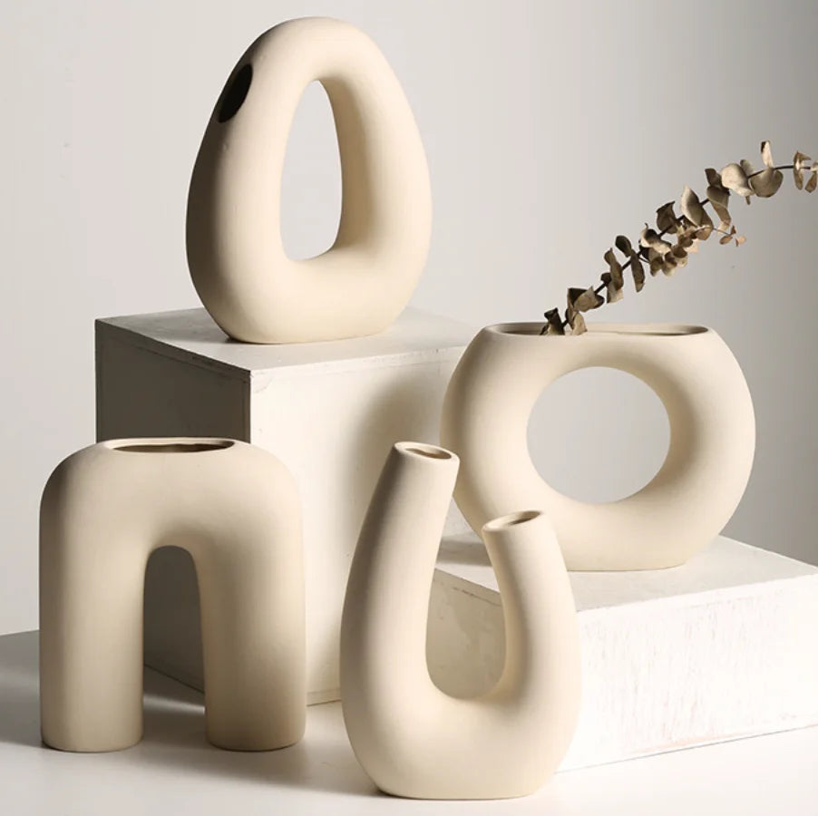 Modern Embryo Design Large Ceramic Tabletop Vase for Home Decor and Flower Arrangement