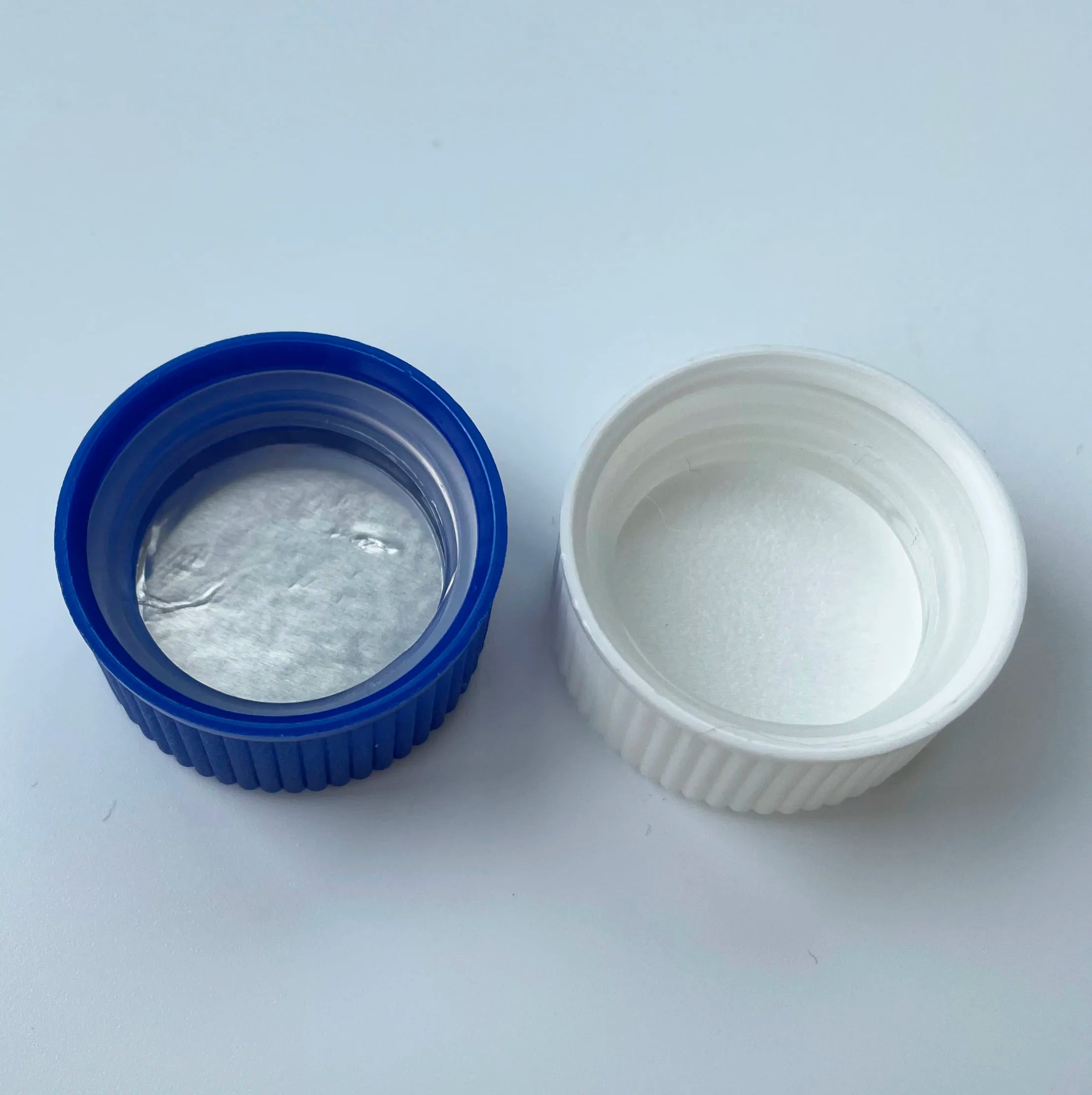 PP Plastic 33-400 38-400 53mm Child Resistant Cap Closure With Embossed Pictorial Direction HIS Lined CRC Lids for PE PET Bottle