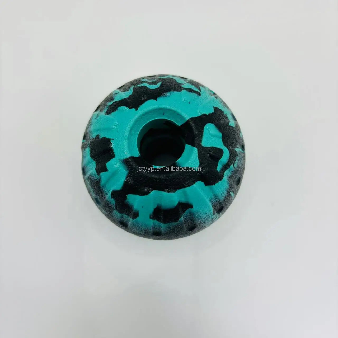 Factory Wholesale Durable EVA 7cm Pet Ball Classic Design Dogs Toy Aggressive Teeth Cleaning Small Animals Sustainable Hollow