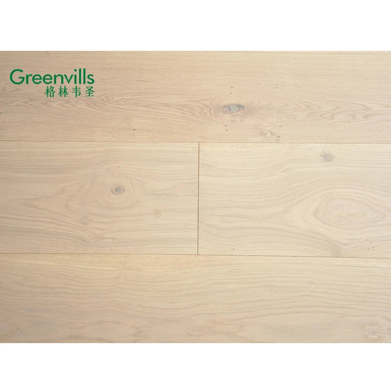 Multiple layers invisible oil color 100% real wood flooring factory wholesales waterproof Eco-friendly with free samples