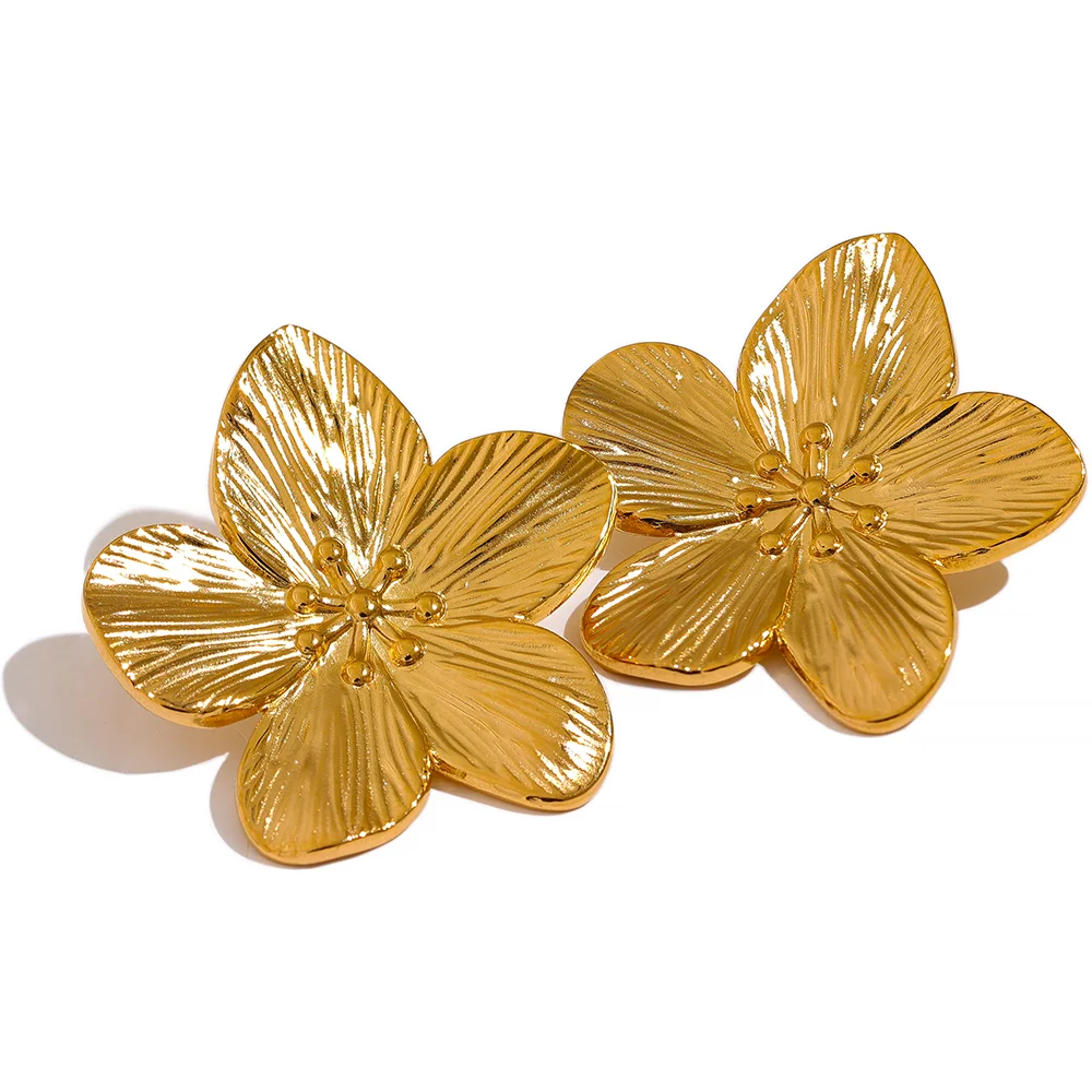 JINYOU 1906 Tarnish Free Vintage Gold Color Stainless Steel Flower Metal Stud Earrings for Women Stylish Trendy Jewelry 2023