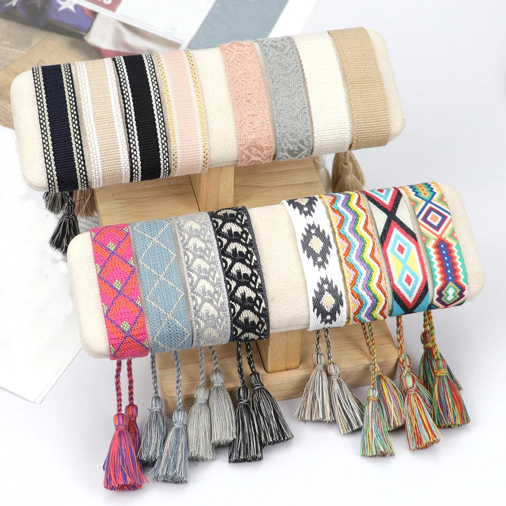 Wholesale Bohemia Handmade Color Cotton Women Men Woven Lover Gift Tassel Adjustable Friendship Bracelet