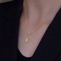 Wholesale New Titanium Steel 18k Gold Plated Women Luxury Women Clavicle Chain Dainty Leaf Necklace