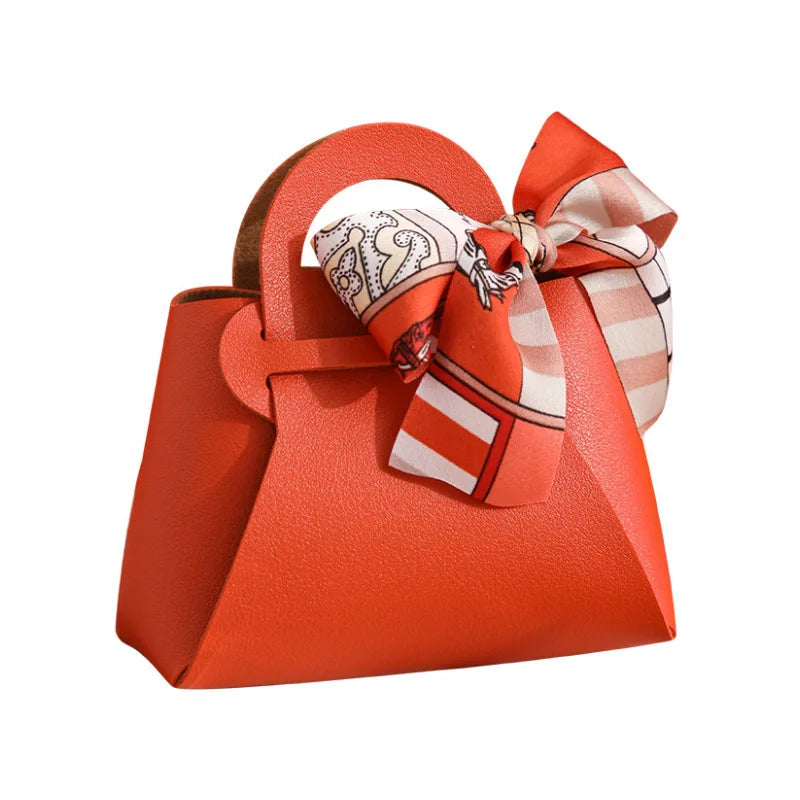 2022 PU Leather Sweet Wedding Favor Packaging Gift Bags Candy Box Leather Candy Handbag Wedding Gifts for Guests Souvenirs